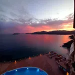 L'incanto Blu 特乌拉达