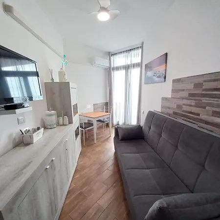 Apartment L'incanto Blu *